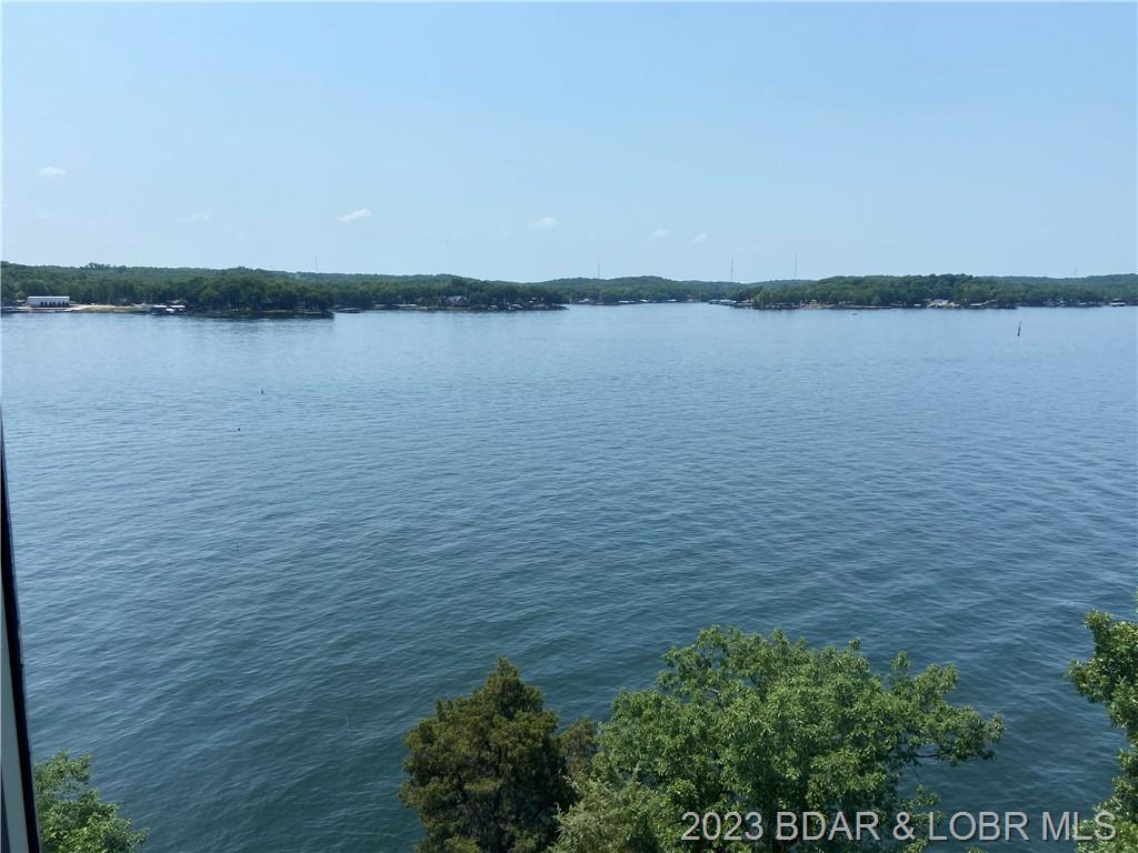 320 Regatta Bay Circle Lake Ozark, MO 65049