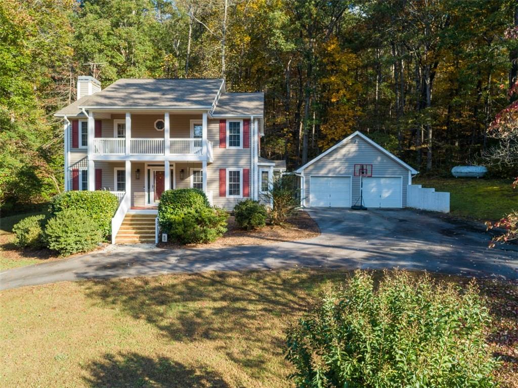 208 Paramount Drive Six Mile, SC 29682