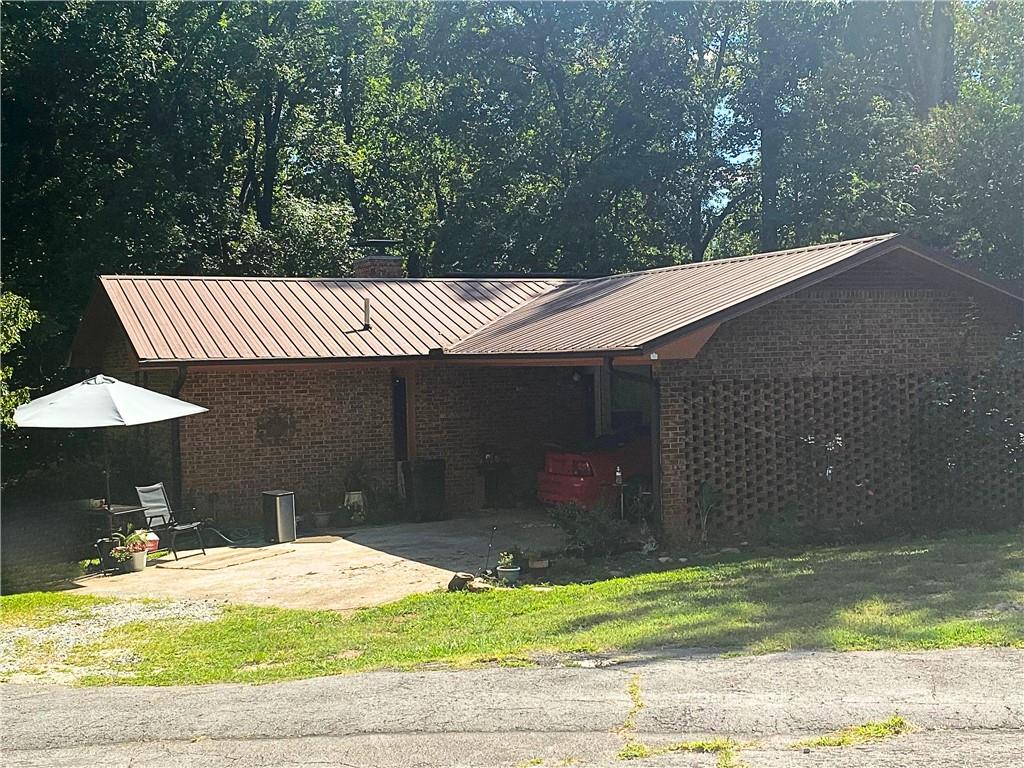 707 Campbell Town Road Walhalla, SC 29691