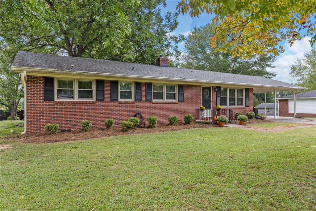 131 Biltmore Circle Easley, SC 29642