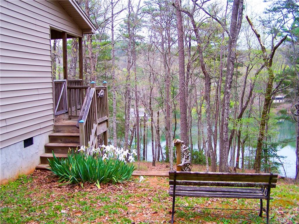 792 Chattooga Lake Road Mountain Rest, SC 29664