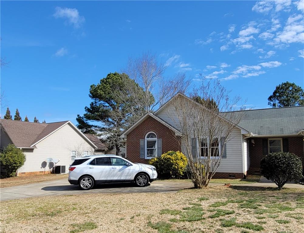 2310 Annandale Drive Anderson, SC 29621
