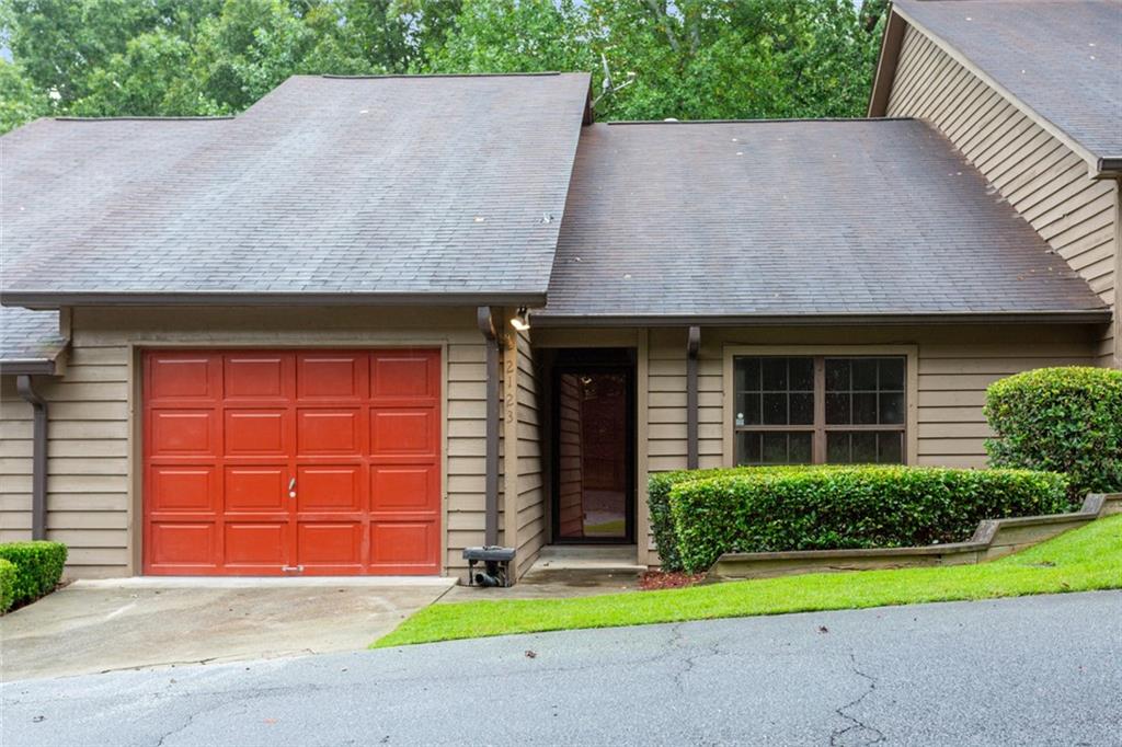 2123 Shea Lane Seneca, SC 29672