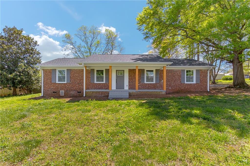 116 Pine Forest Drive Easley, SC 29642