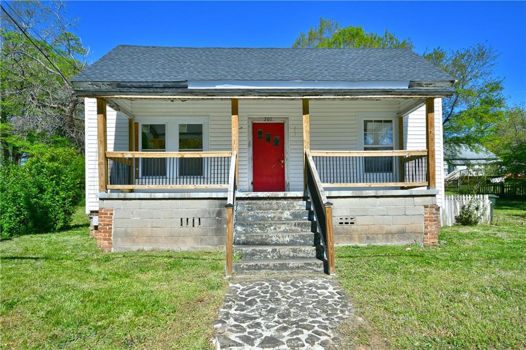 201 Front Street Easley, SC 29640
