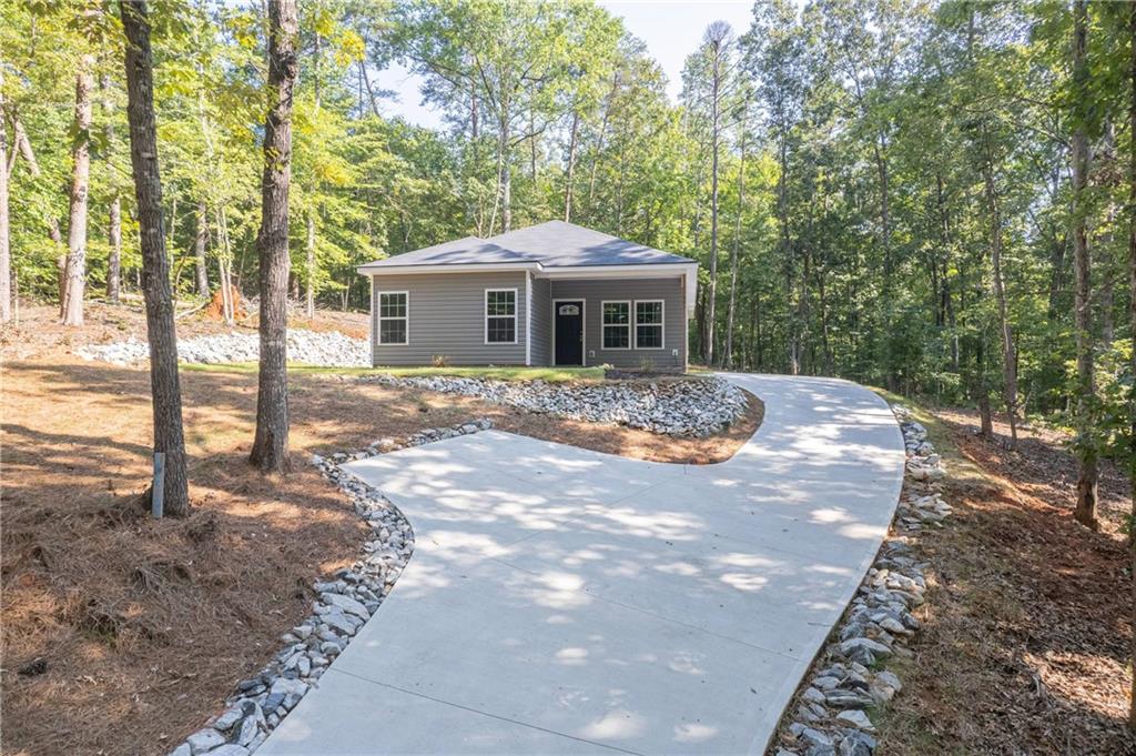 1003 Sussex Drive Westminster, SC 29693