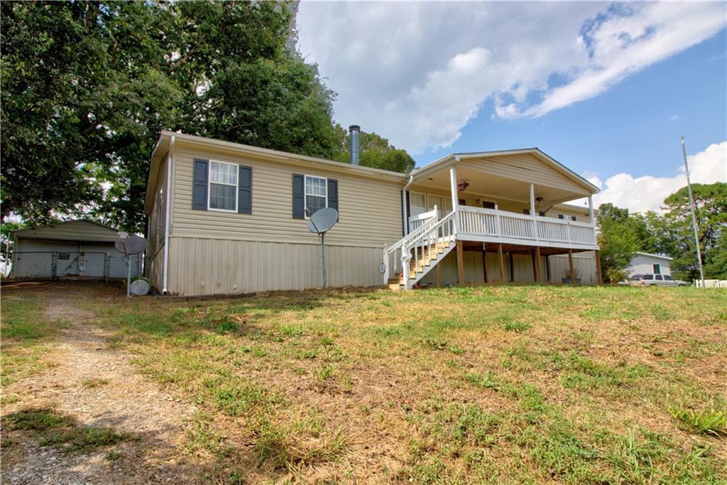 113 Country Place Circle Seneca, SC 29678