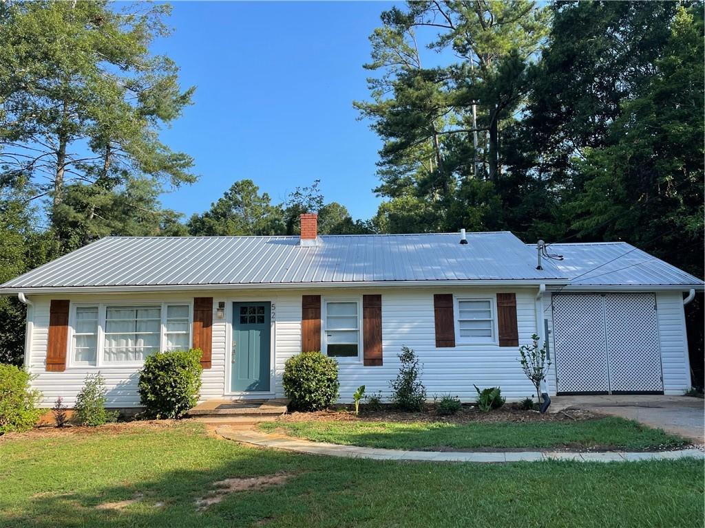 527 Meredith Street Central, SC 29630