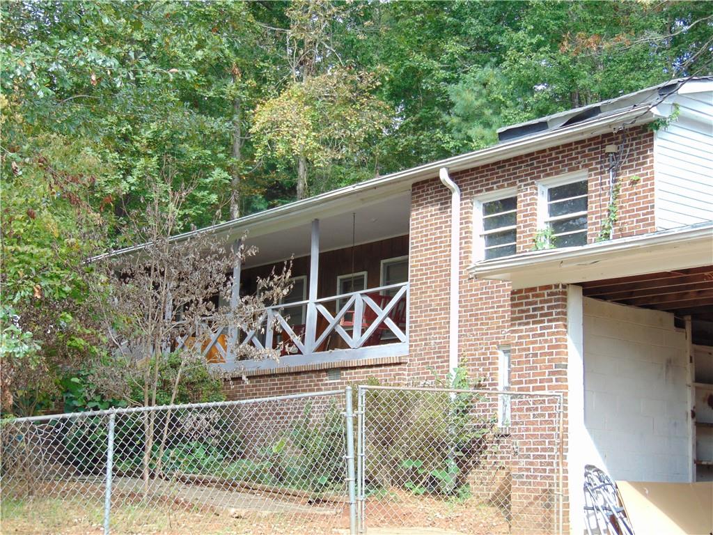 115 Crest Drive Easley, SC 29640