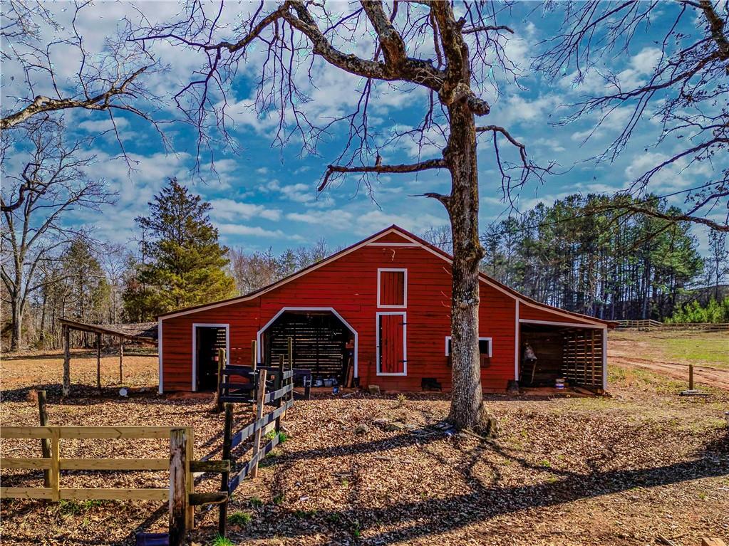 20 Greenville Highway UNIT Pasture, Red Barn Liberty, SC 29657