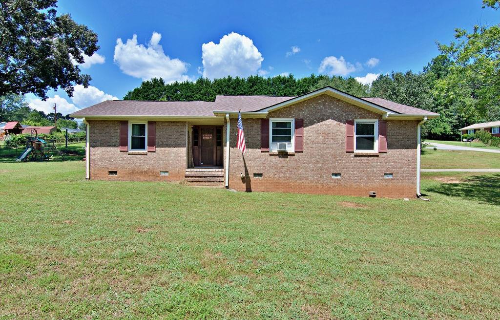 13 Thomas Drive Williamston, SC 29697