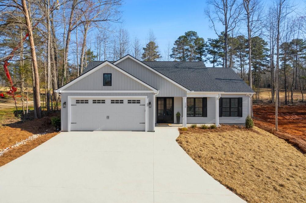 338 Chickasaw Drive Westminster, SC 29693
