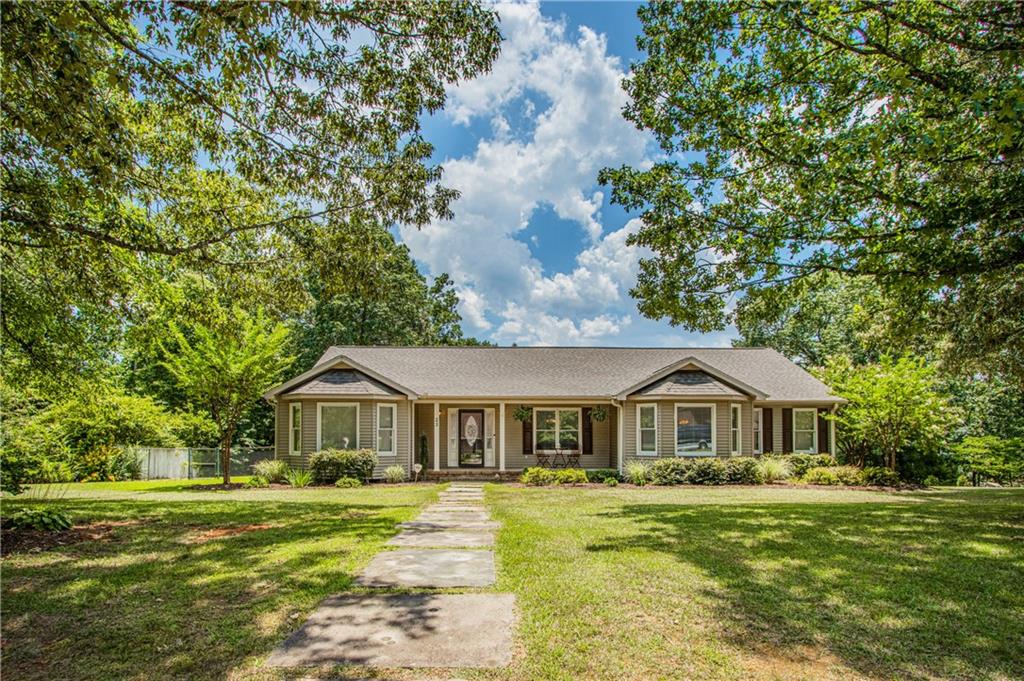 23 Thunderbird Drive Travelers Rest, SC 29690