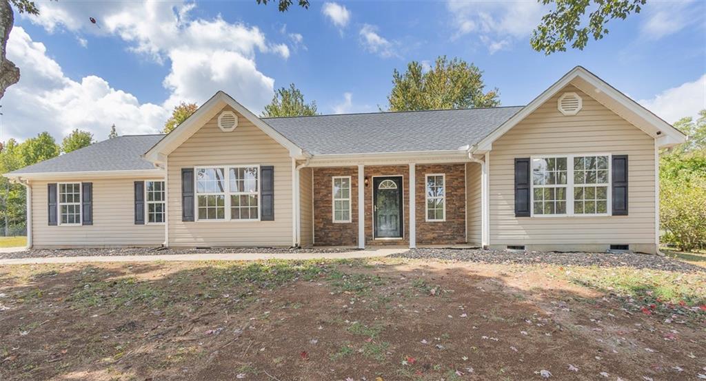 1015 Blumefield Road Anderson, SC 29625