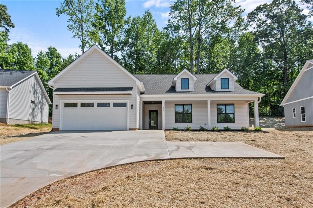 336 Chickasaw Drive Westminster, SC 29693