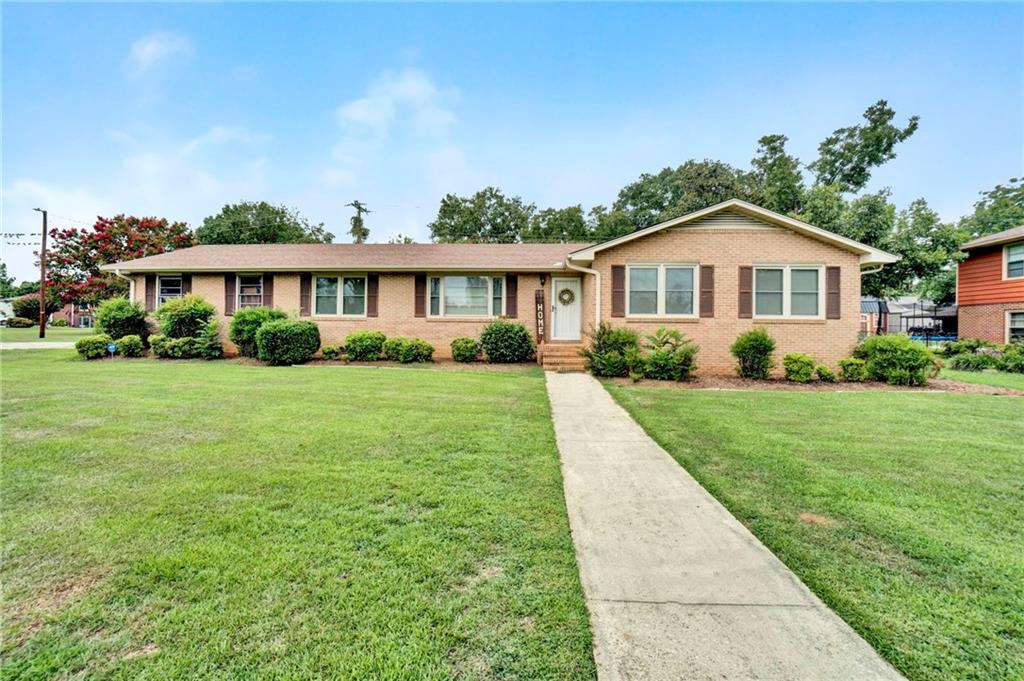 305 Dixie Drive Anderson, SC 29624