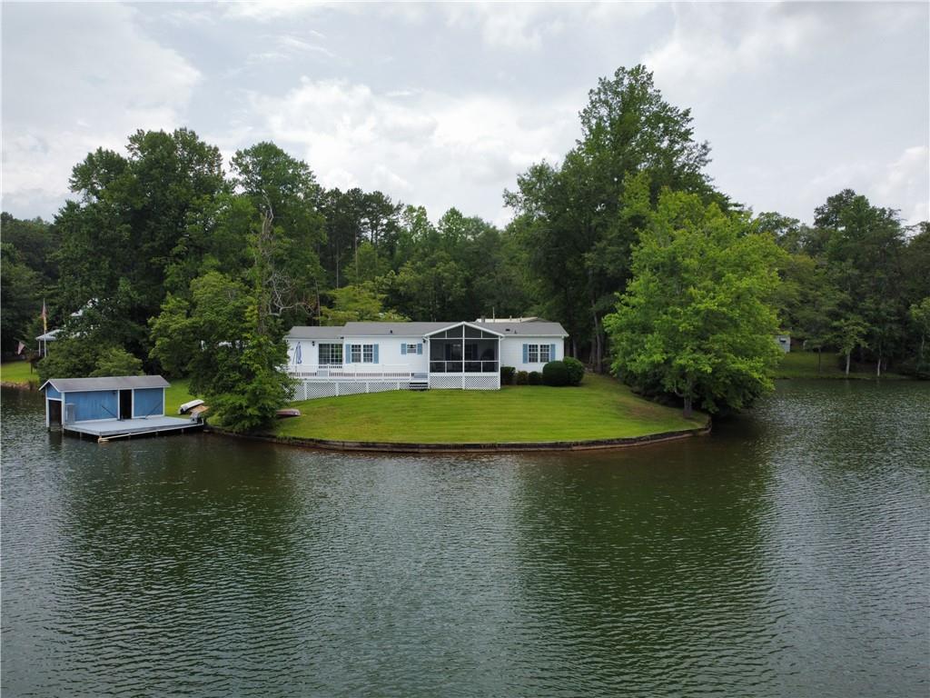 470 Whitewater Point Road Tamassee, SC 29686