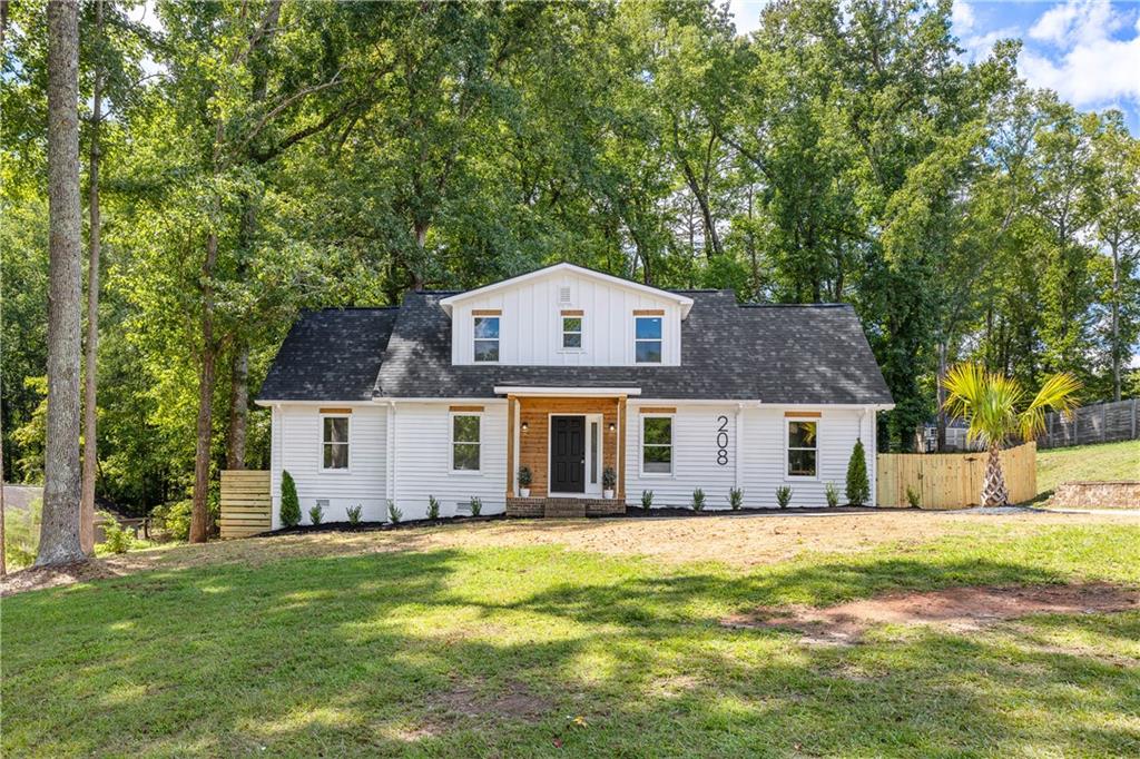 208 Williamsburg Way Easley, SC 29642