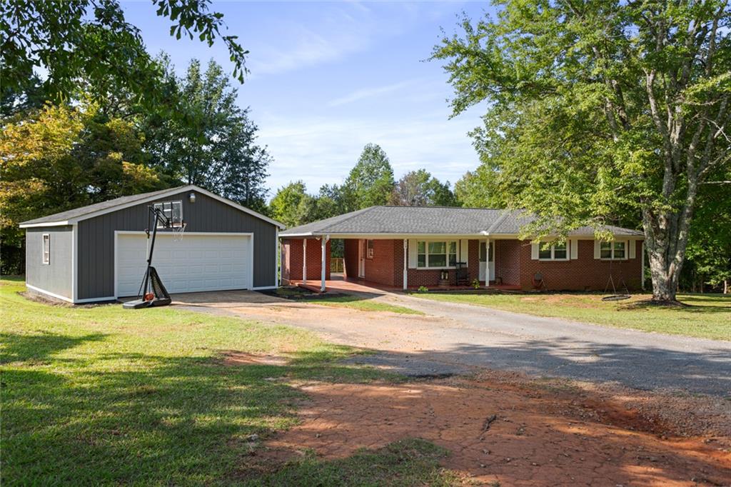 418 Stewart Road Walhalla, SC 29691