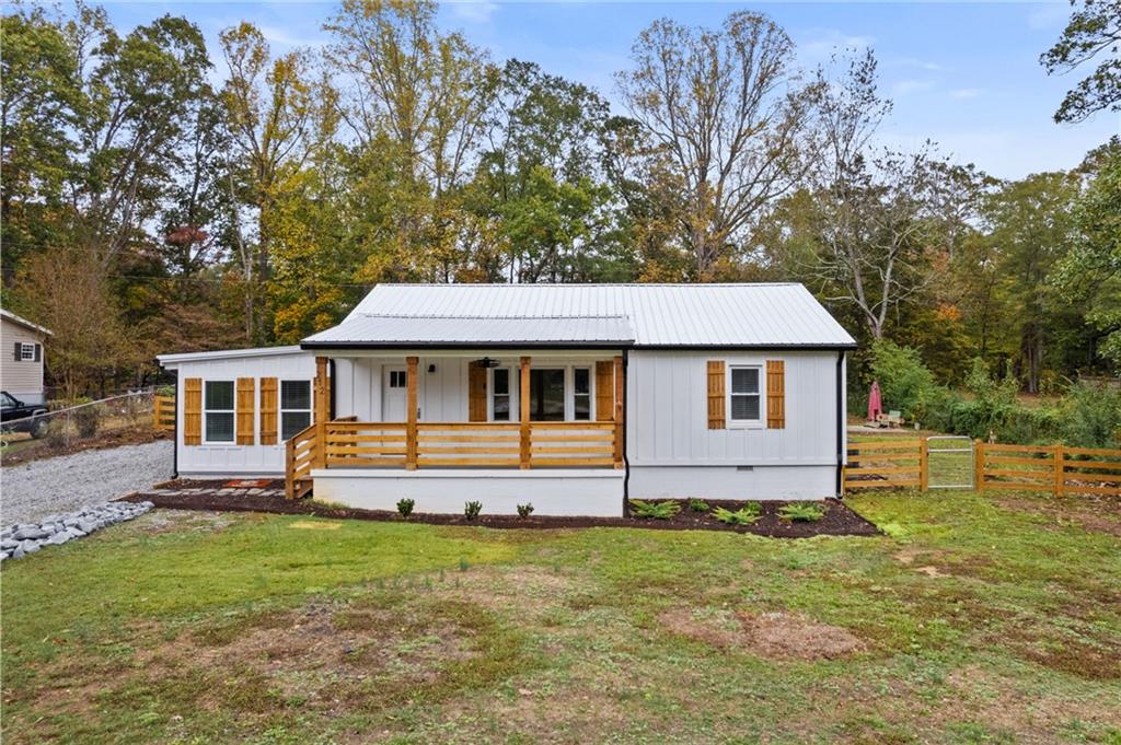 212 Morningside Heights Drive Seneca, SC 29678